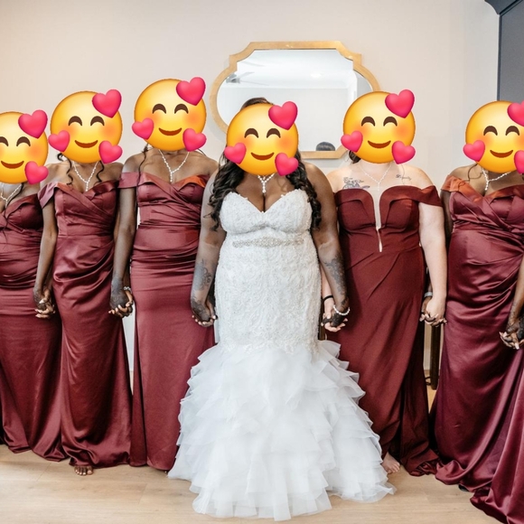 Satin Off-the-Shoulder Mermaid Dress - Picture 6 of 6